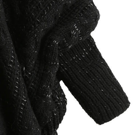 Le pull cardigan à col avec manches chauve-souris.