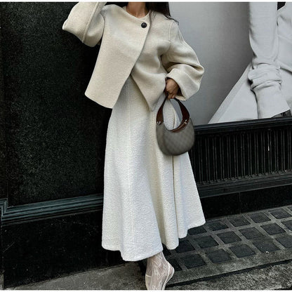 LUMERA | Manteau Court en Laine à Col Rond