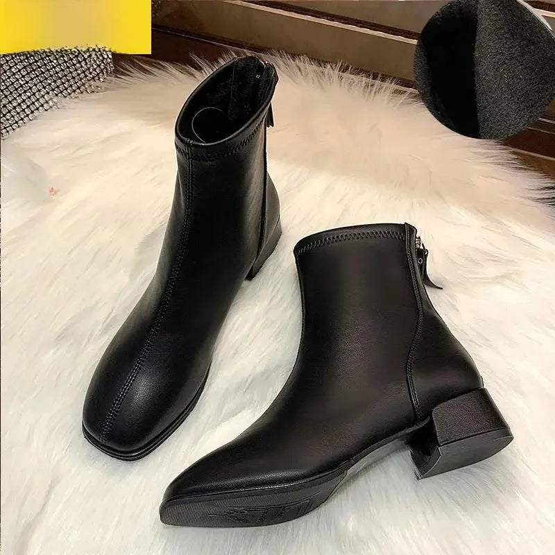 Bottes à talon en cuir souple
