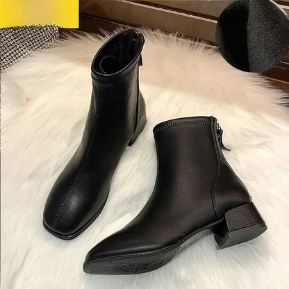 Bottes à talon en cuir souple